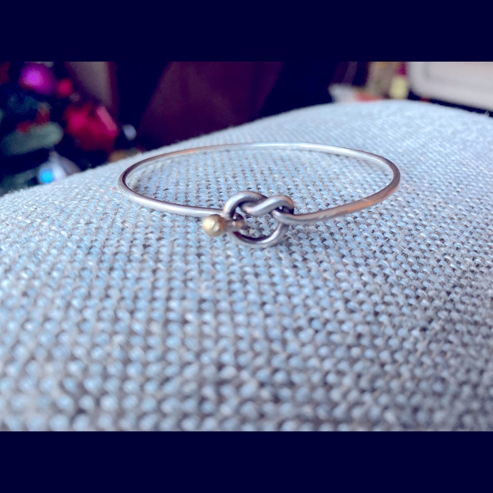 Love knot bangle